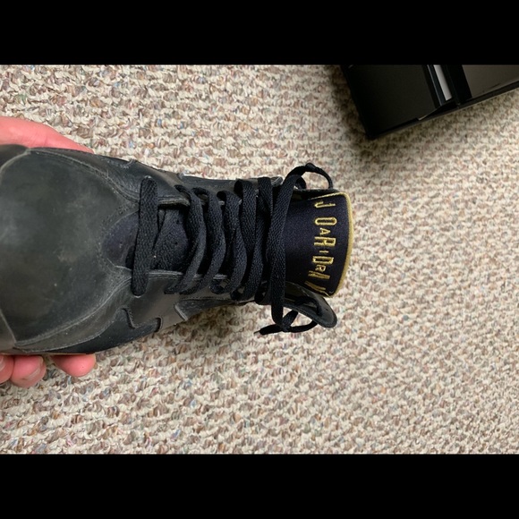 GOLD MEDAL PACK JORDAN 6 & 7 Size 9.5 Black &white - Picture 5 of 8